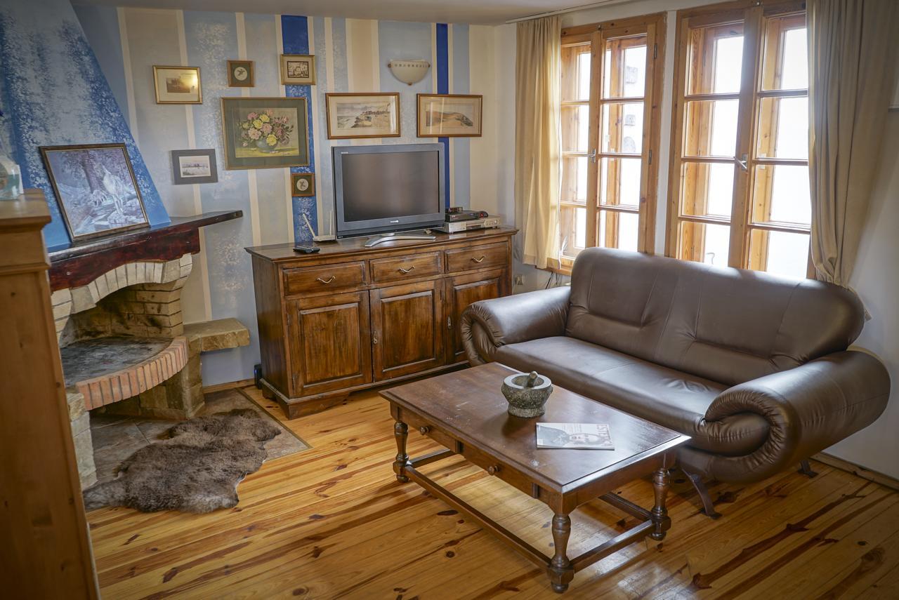 Rooster House Hotel Veliko Tarnovo Kültér fotó